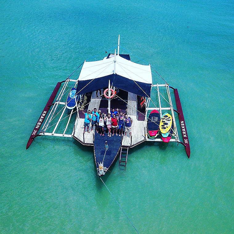 Kraken Uno premium bangka aerial view in El Nido